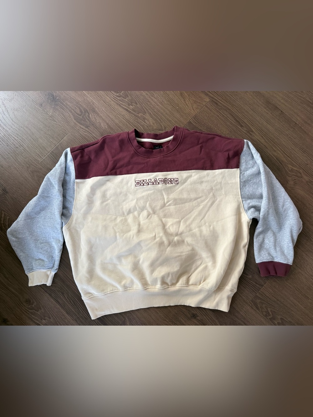 Billabong Colorblock Crewneck Sweatshirt - Maroon, Cream, Light Gray SIZE XL